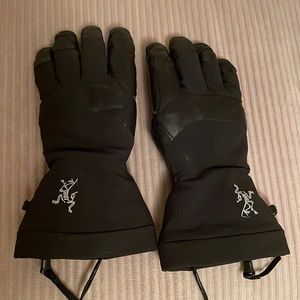 Arc’teryx men’s gloves